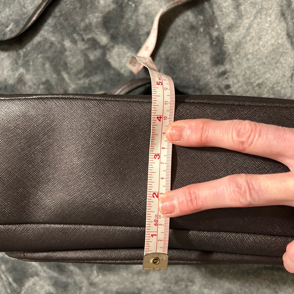 Elegant Gray Coach Handbag - Picture 9 of 9